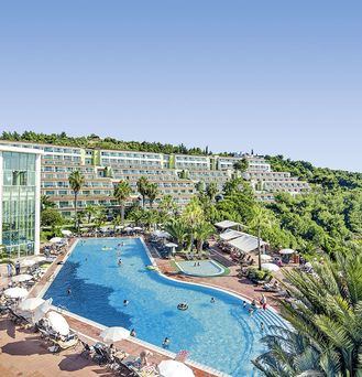 Hotel Pine Bay Holiday Resort 
