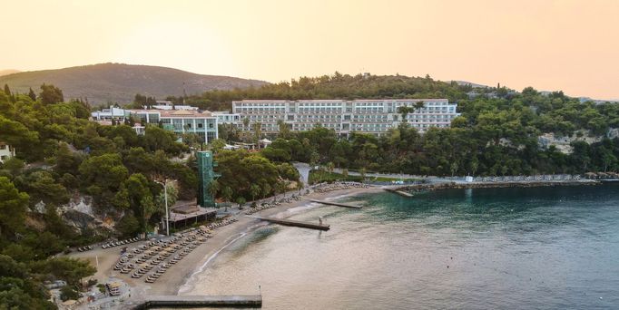 Pine Bay Holiday Resort