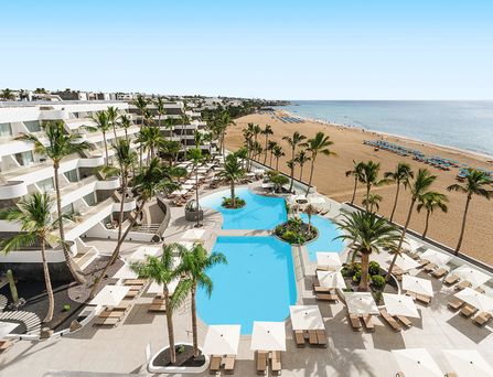 Plus Fariones Suite Hotel