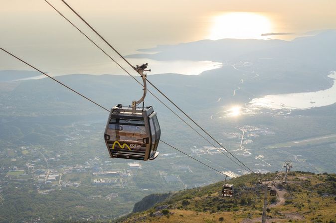Montenegro Seilbahn Tour