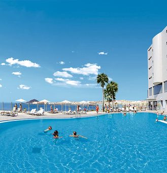 Hotel Arenas del Mar