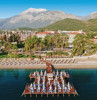 Akra Kemer