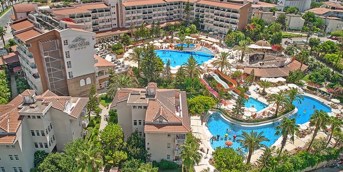 Seaden Corolla Hotel