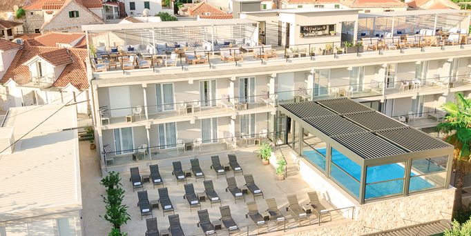 Hotel Osam