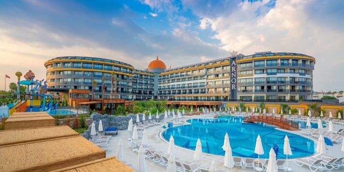 Hotel Arnor De Luxe & Spa