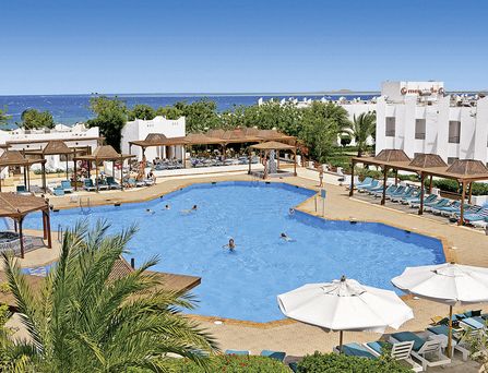Hotel Menaville Resort