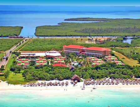 Iberostar Taínos