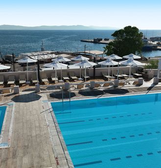 Kosta Palace City Hotel