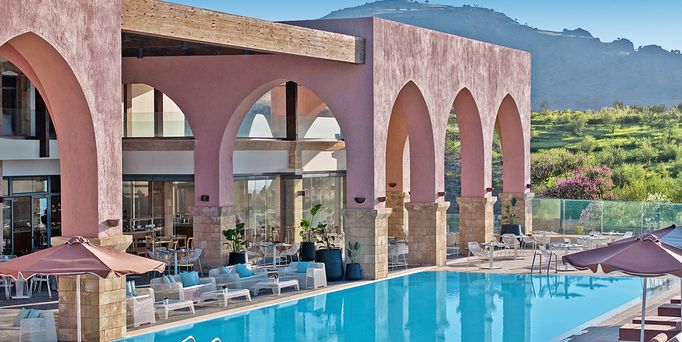 Boutique 5 Hotel & Spa 